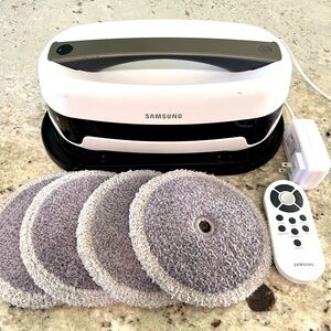 Samsung robot mop